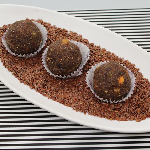 Flaxseeds Ladoos 1kg (Approx 28 pcs)